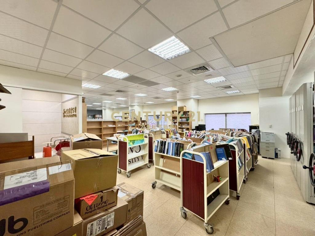 U-Town邊間雙採光廠辦-21商仲