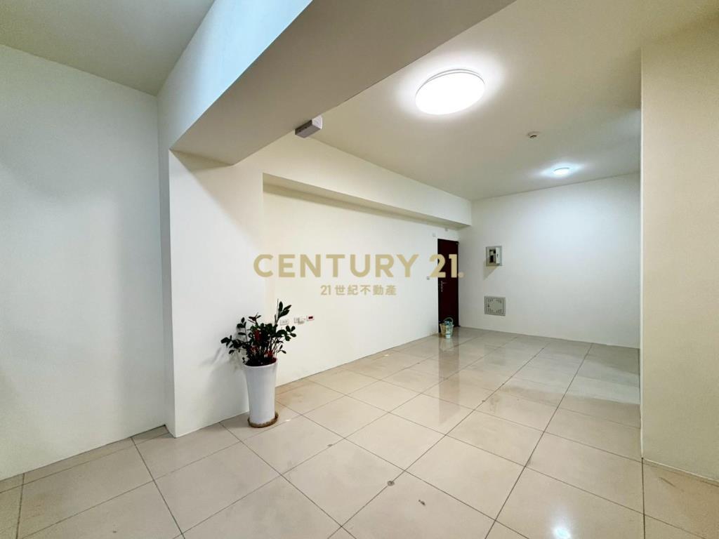 汐止商圈正大同路上低樓層商辦-21商仲