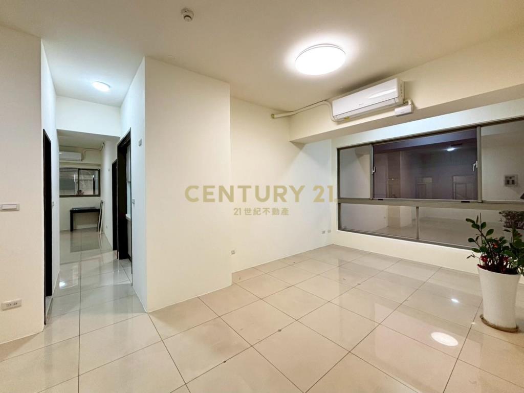 汐止商圈正大同路上低樓層商辦-21商仲