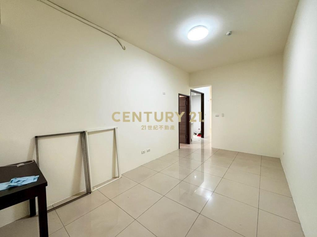 汐止商圈正大同路上低樓層商辦-21商仲