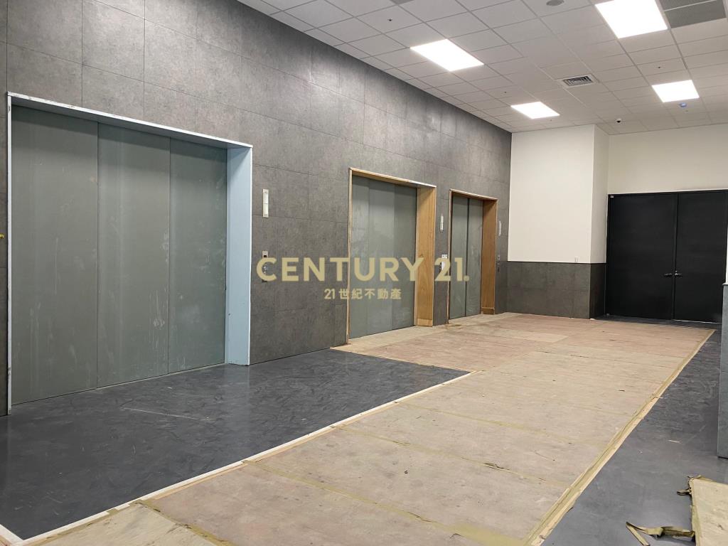 可短租大坪數廠房/大電/碼頭/棧板貨梯