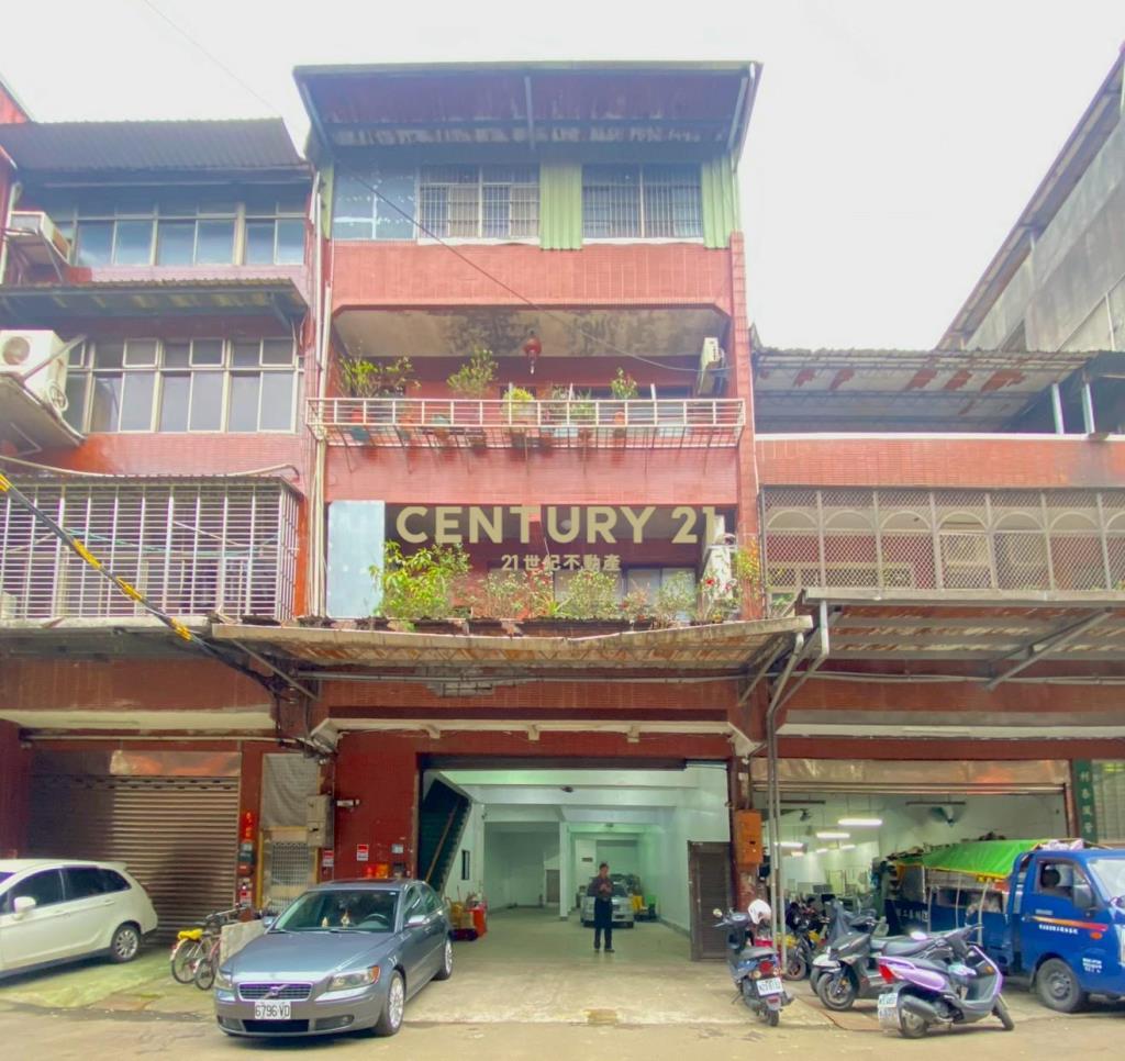 面寬8米挑高貨梯透天廠房-21商仲