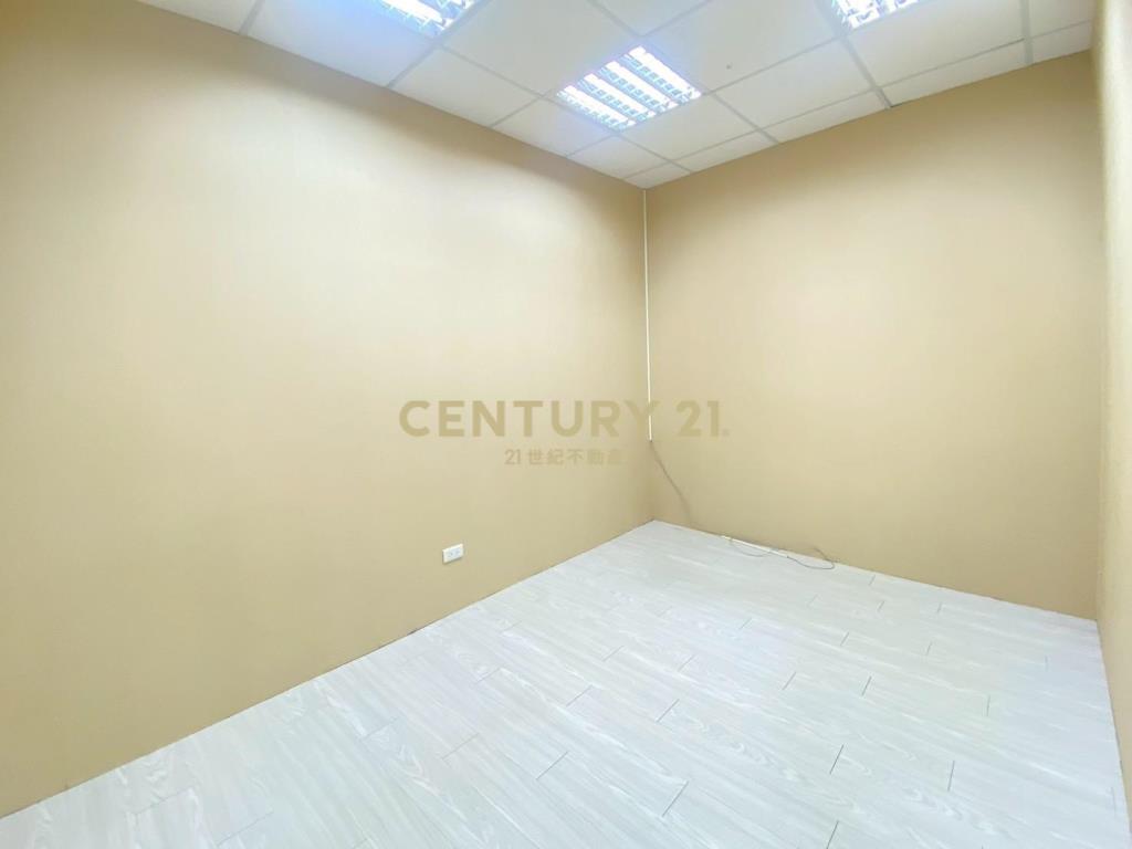 小坪數氣派商辦卸貨碼頭-21商仲