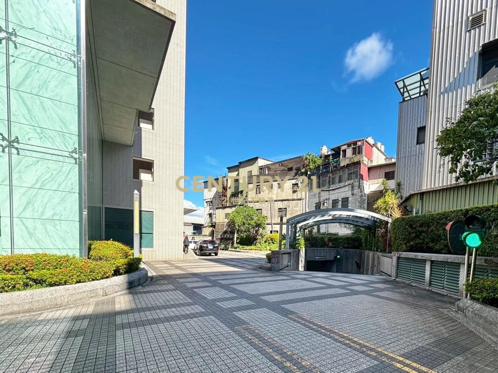 小坪數氣派商辦卸貨碼頭-21商仲