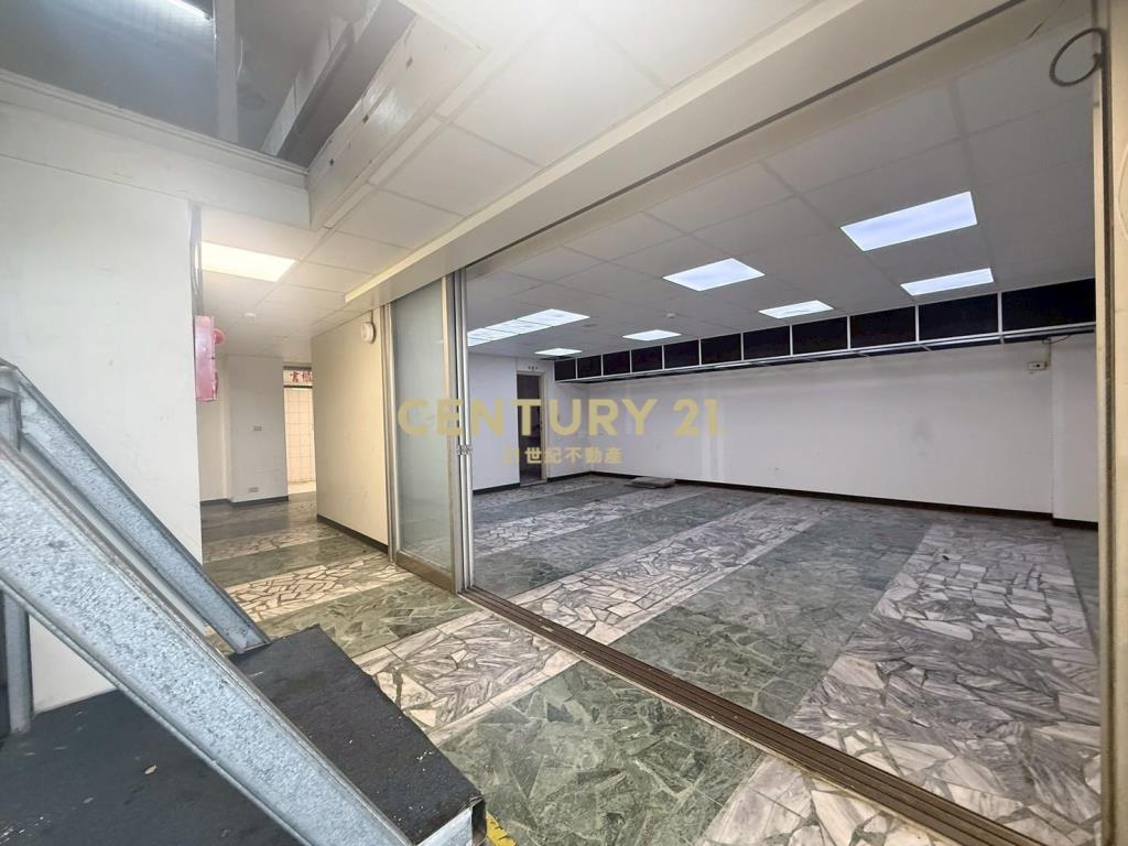 大面寬排高5米廠房附車位-21商仲