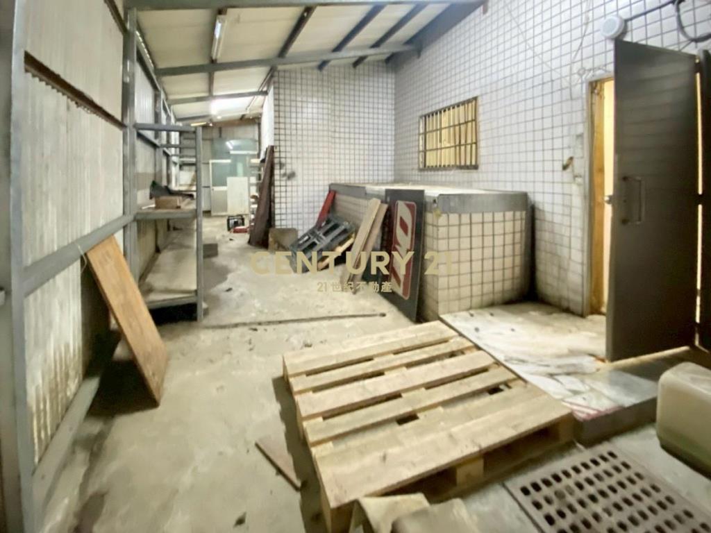 大面寬排高5米廠房附車位-21商仲