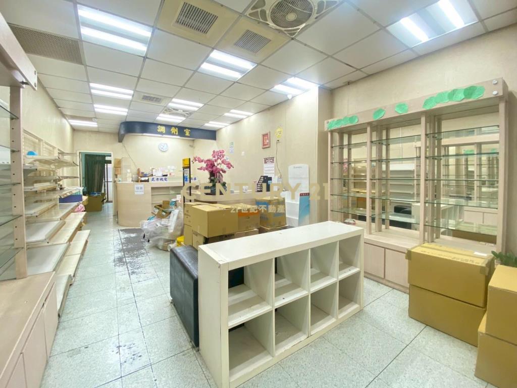 交流道旁臨路金店面-21商仲