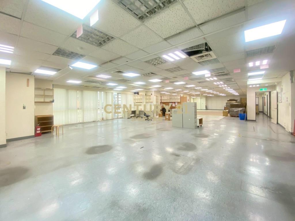 整層釋出廠辦合一/經緯中心/低公設