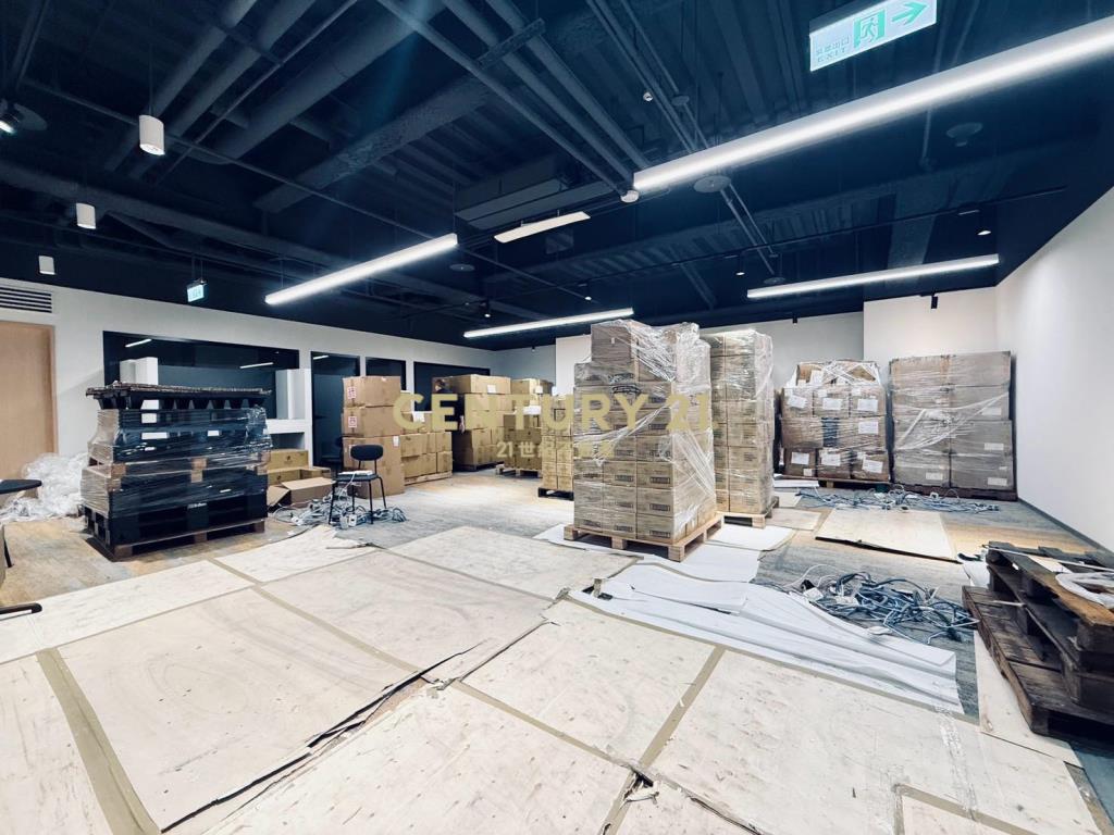 越來越稀有雙陽台三戶型-遠雄utown