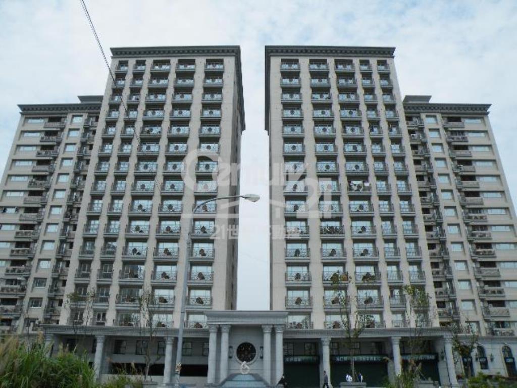 躍世紀店面