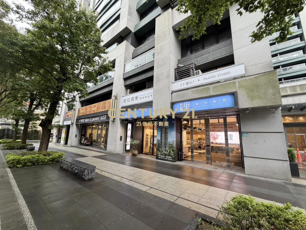 長虹天際店面