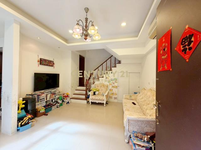 法國小鎮香頌區