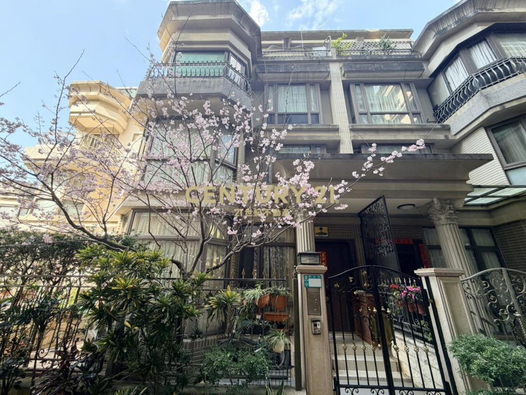 法國小鎮香頌區