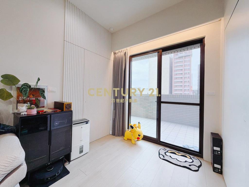 麗寶北歐莊園瑞典月灣露臺戶