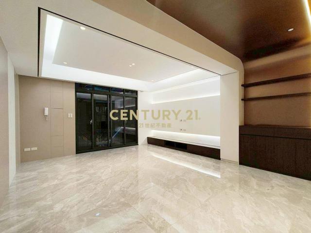 自強路二段公寓