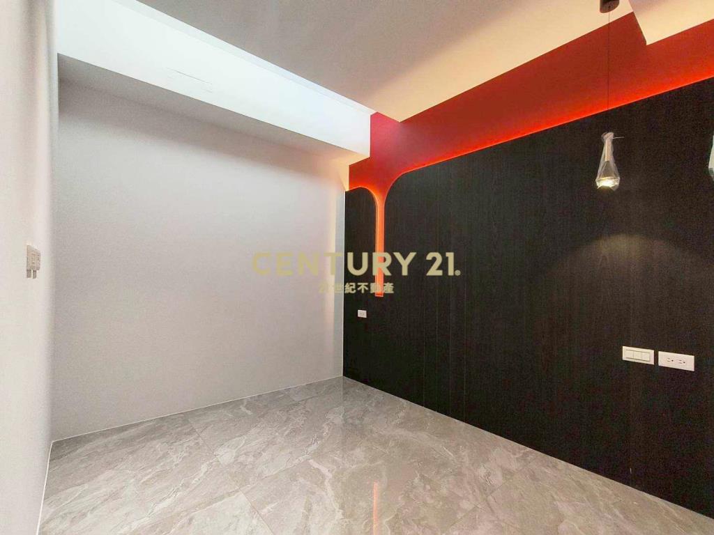 自強路二段公寓