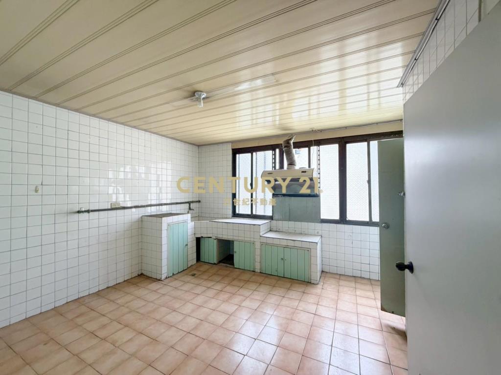 中正路透店公寓