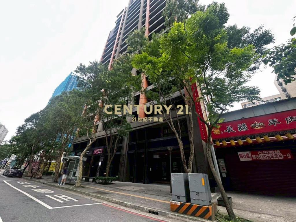長耀挹品店面