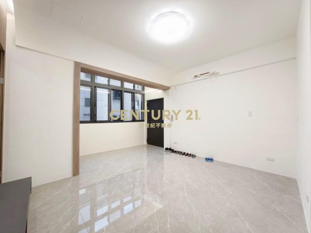 三重仁華街公寓