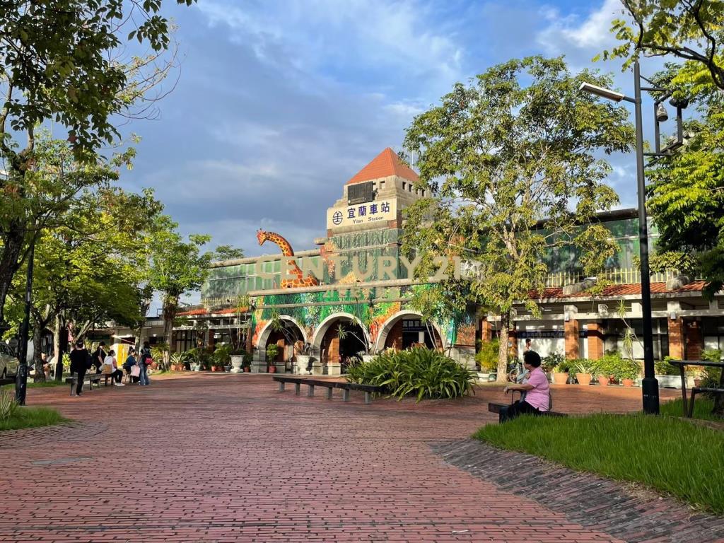 LG011東門商圈黃金店面