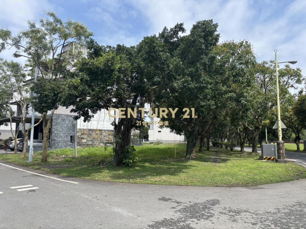 LD019凱旋國中旁黃金角地漂亮建地