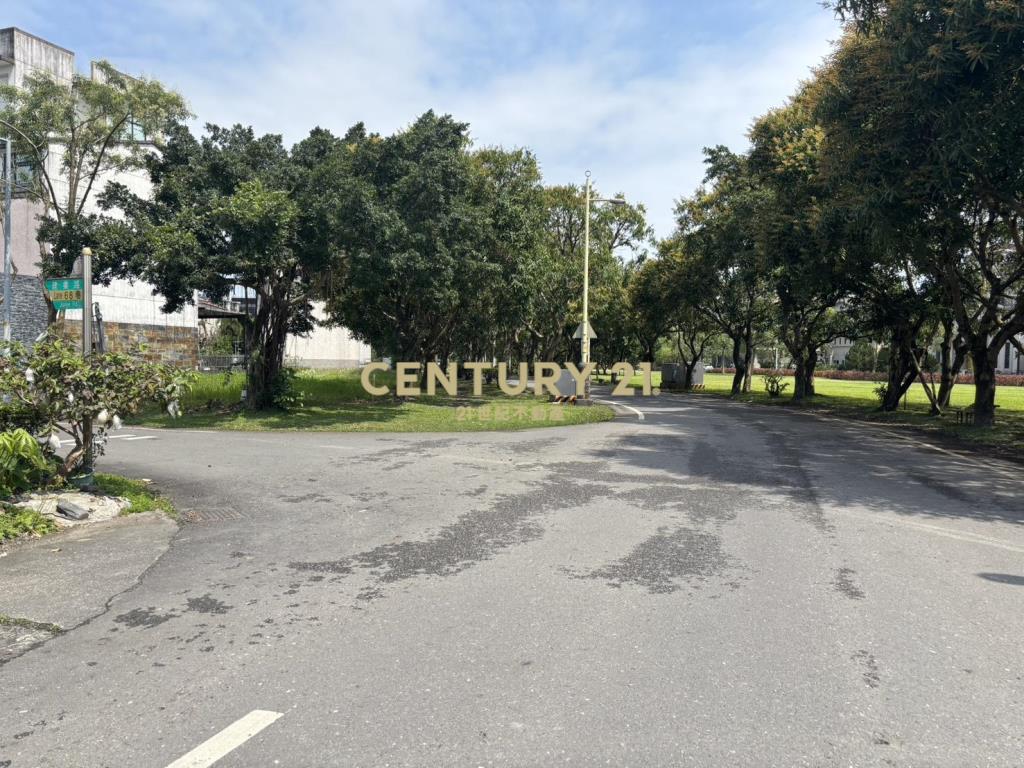 LD019凱旋國中旁黃金角地漂亮建地