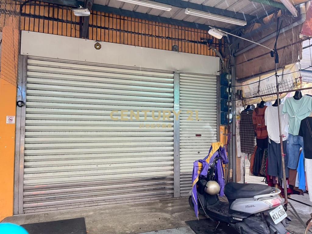 DG061新月廣場的南館店面