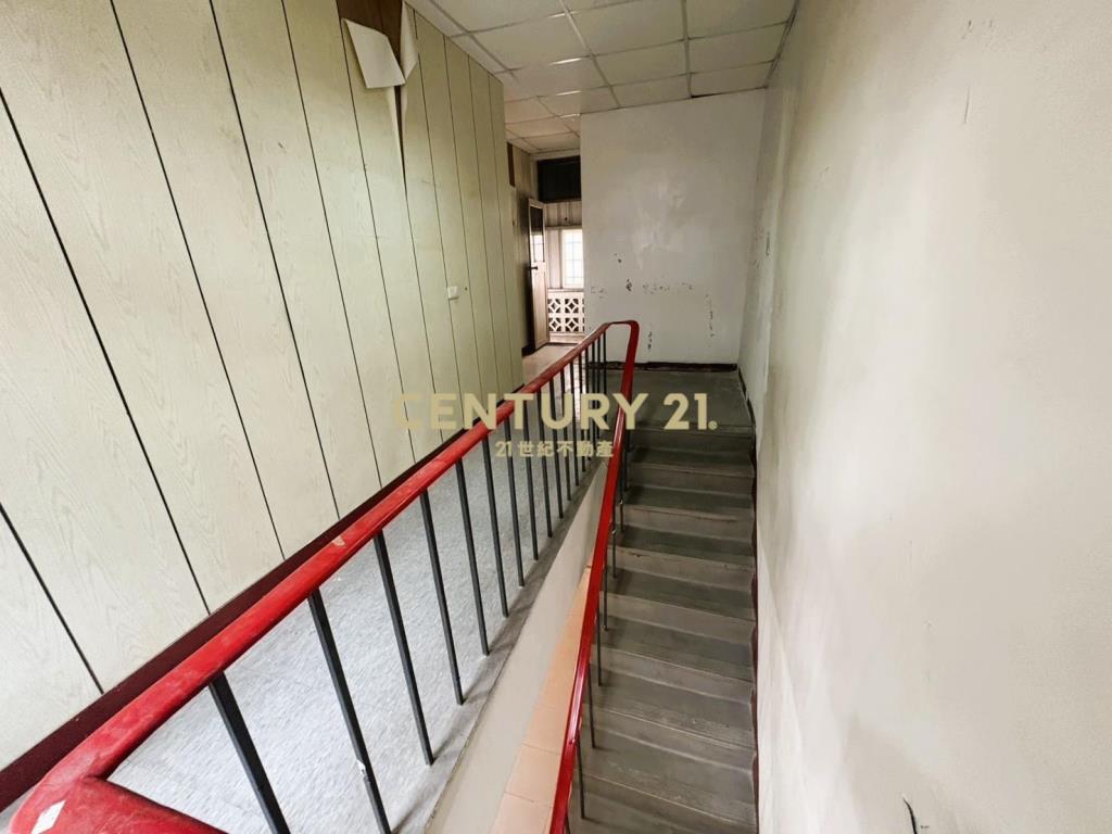 LB070文昌路大空間透天