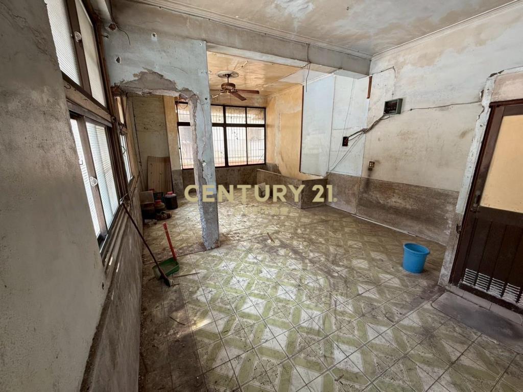 LB080苓雅區三多商圈透天