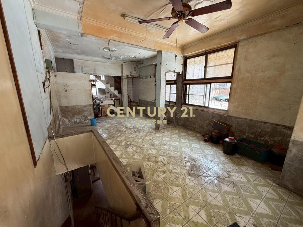 LB080苓雅區三多商圈透天