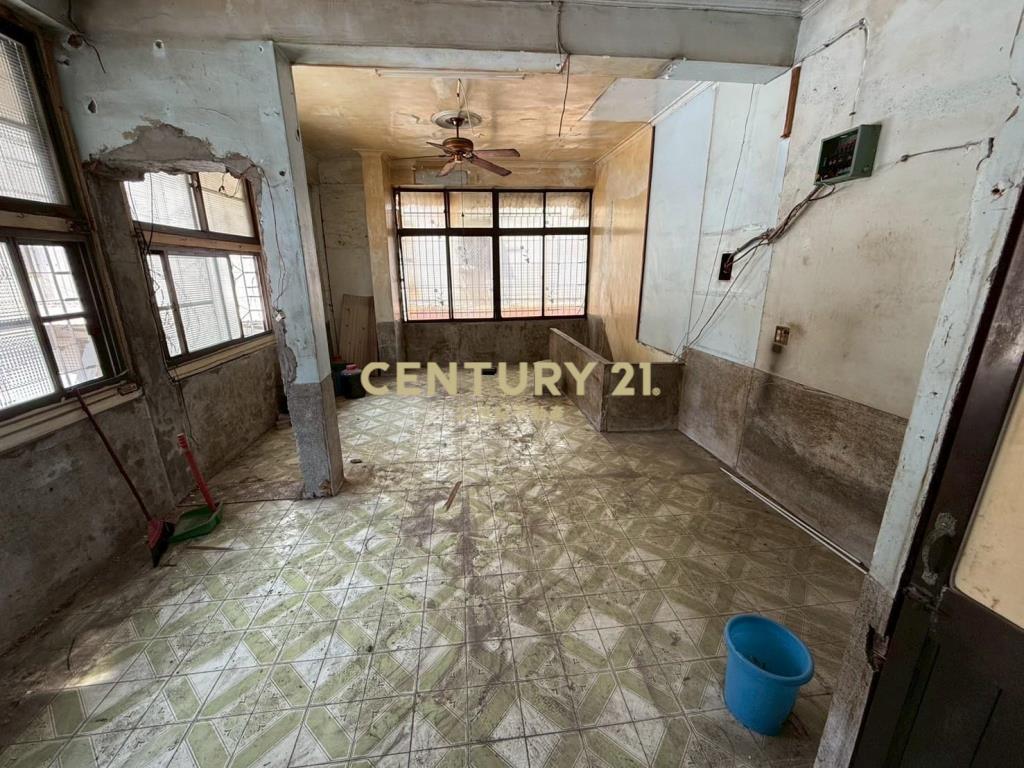 LB080苓雅區三多商圈透天