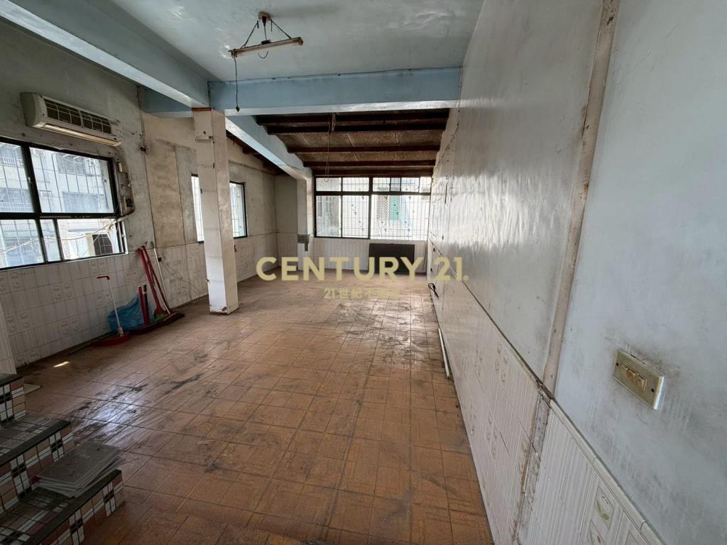 LB080苓雅區三多商圈透天