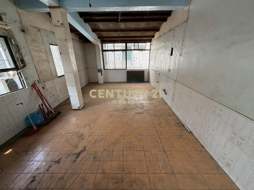 LB080苓雅區三多商圈透天