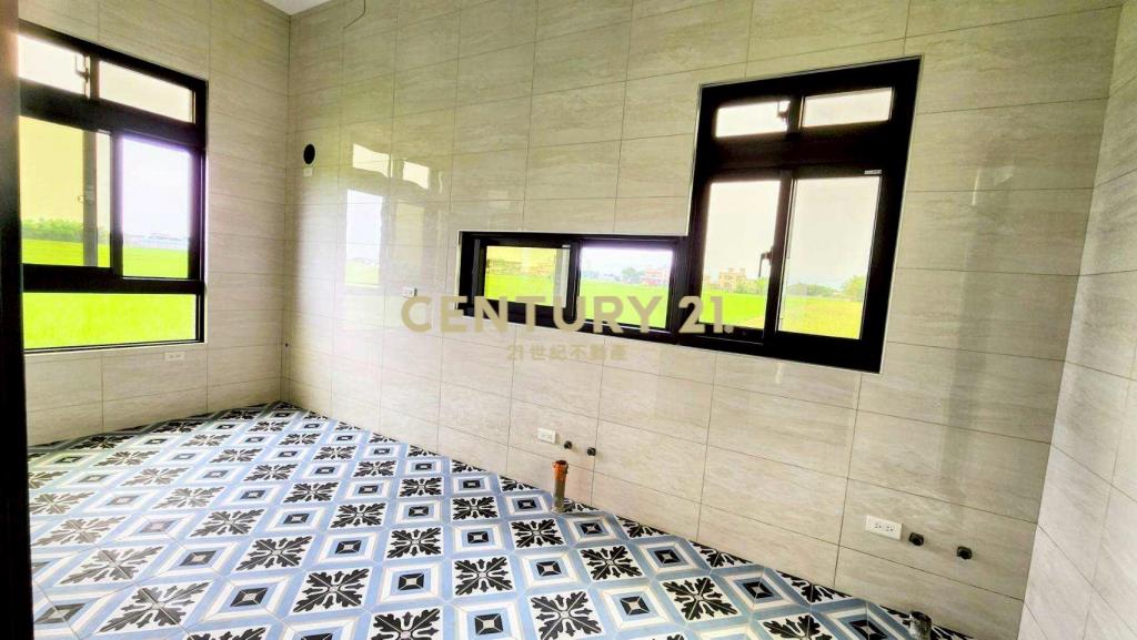 DE129國五旁看龜山島孝親農舍