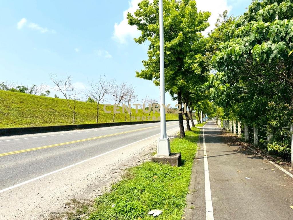 LC138近深洲大道小農地