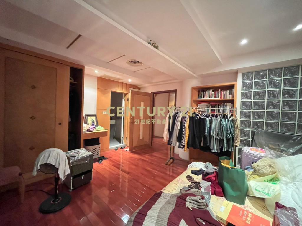 DB400羅東學區旁獨棟電梯店住美別墅