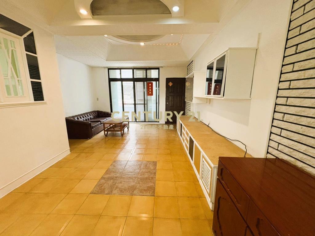 LA115神農商圈宜大旁低樓層公寓