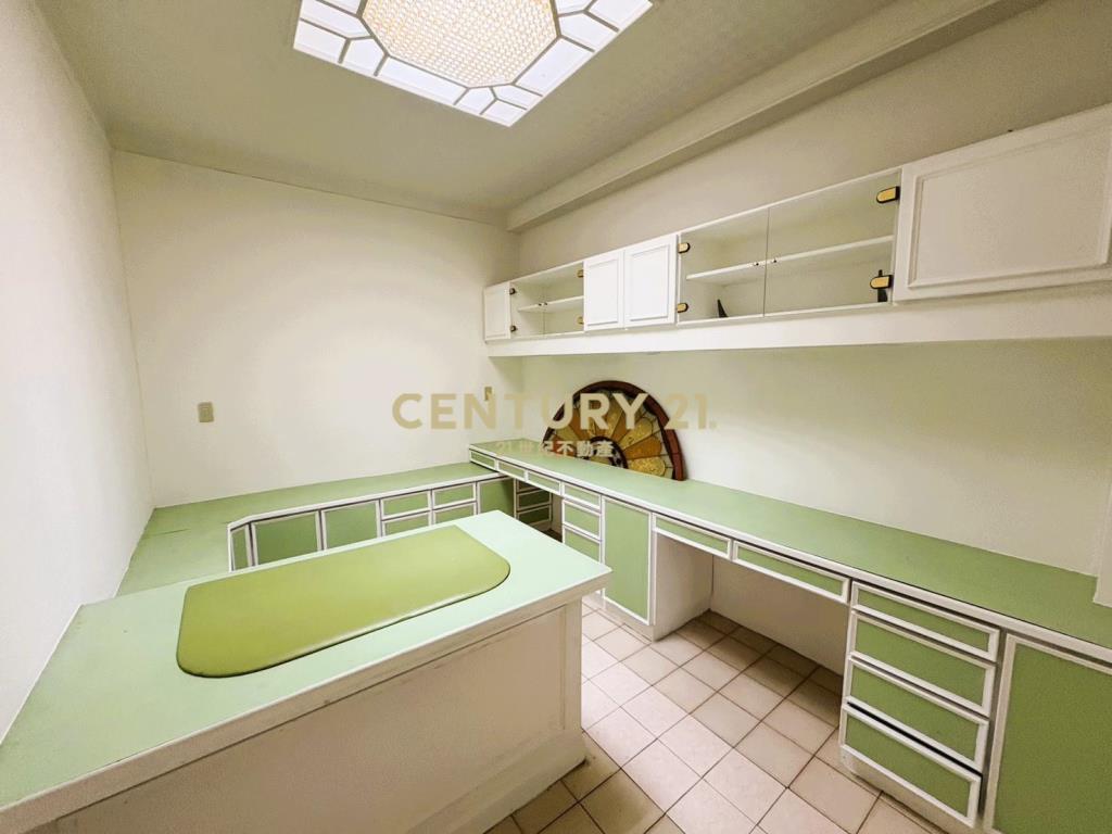 LA115神農商圈宜大旁低樓層公寓