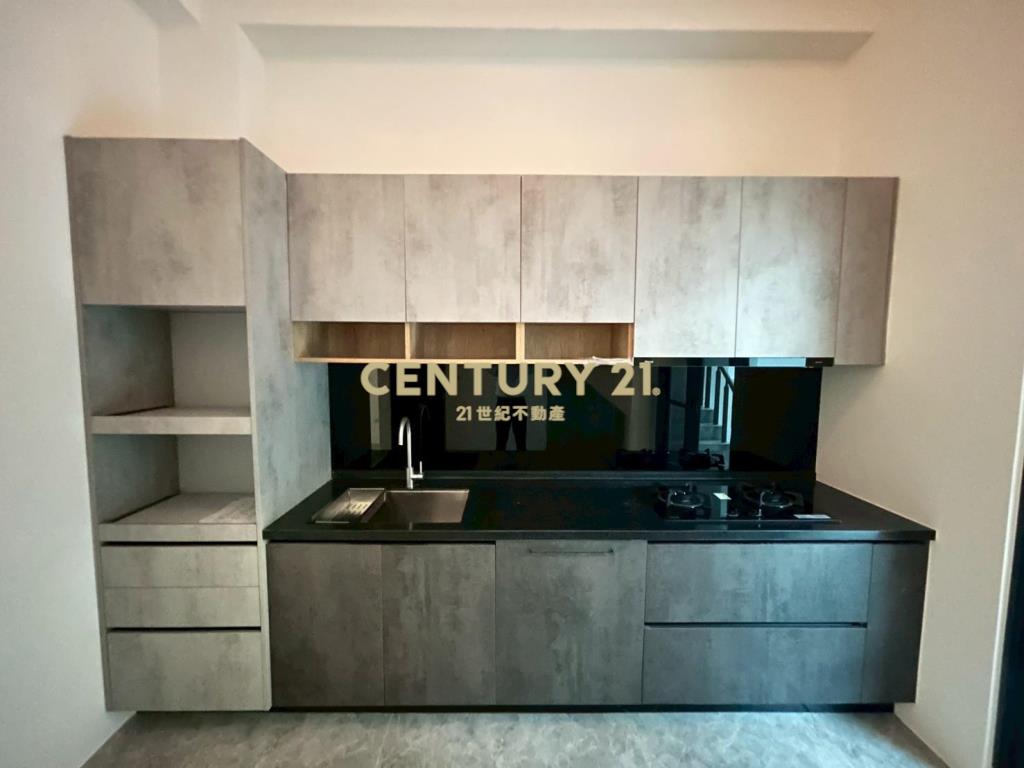 BB729宜蘭新月百貨全新電梯透天