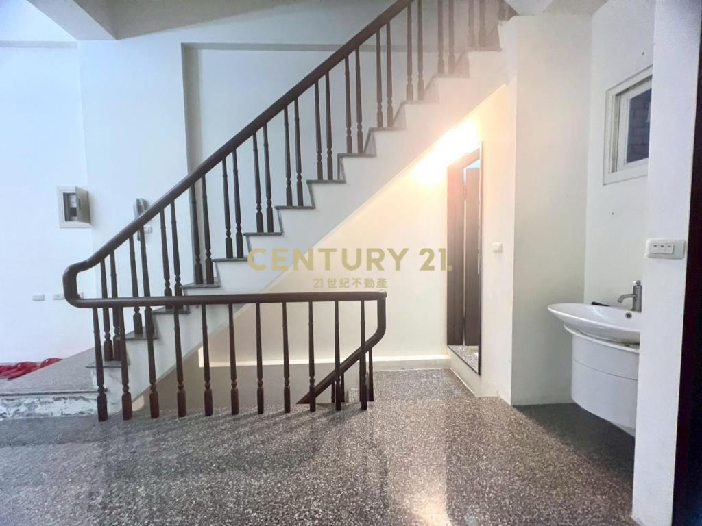 LB094宜市人車分道雙車位花園別墅