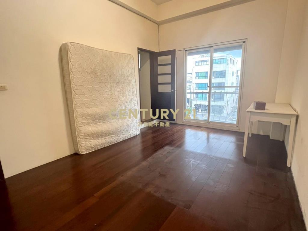 LB094宜市人車分道雙車位花園別墅