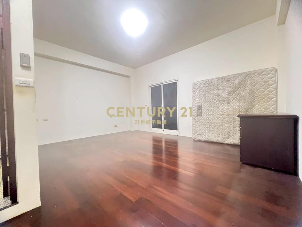 LB094宜市人車分道雙車位花園別墅