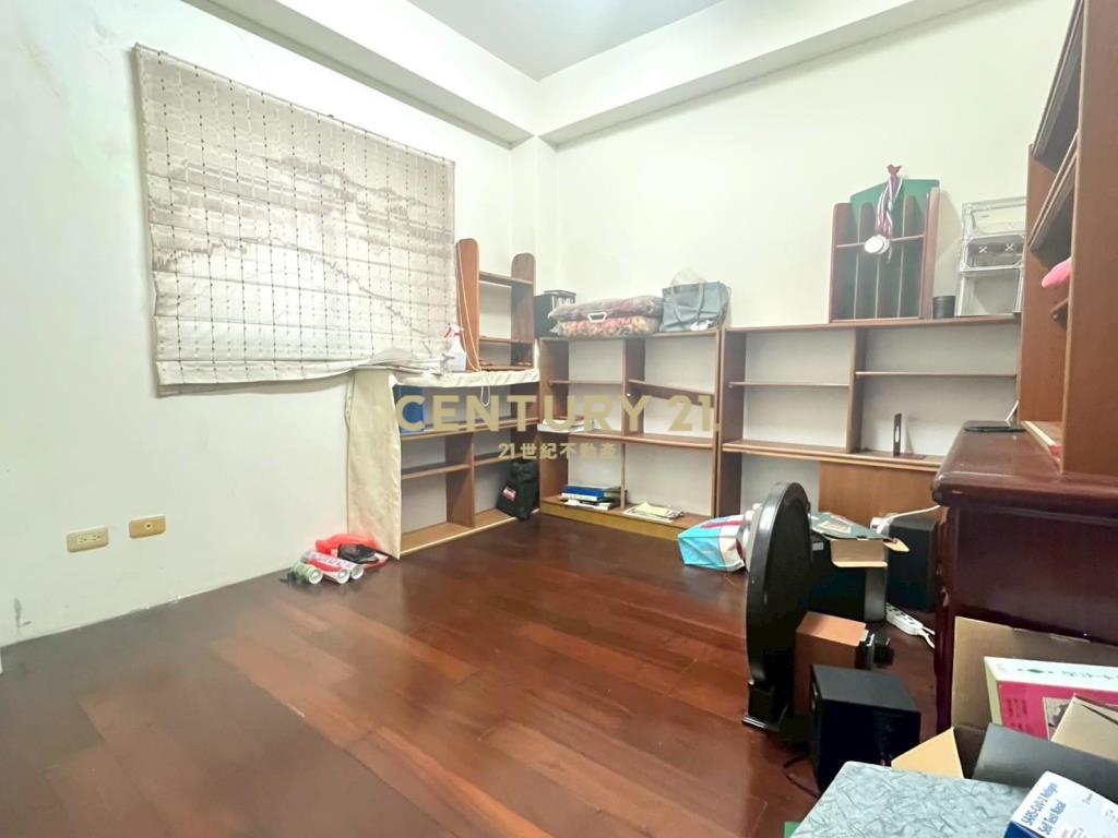 LB094宜市人車分道雙車位花園別墅