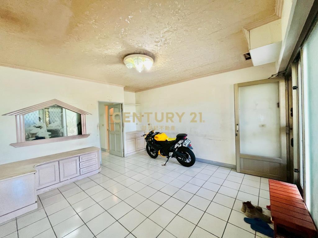 LB095國五交流道旁透天