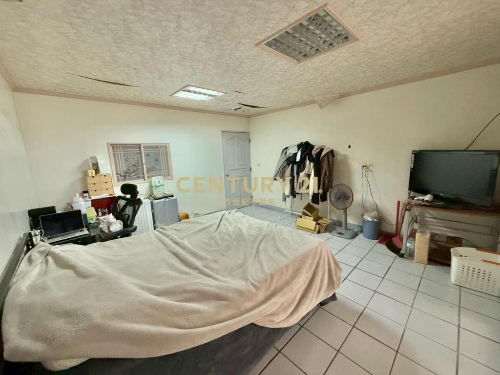 LB095國五交流道旁透天