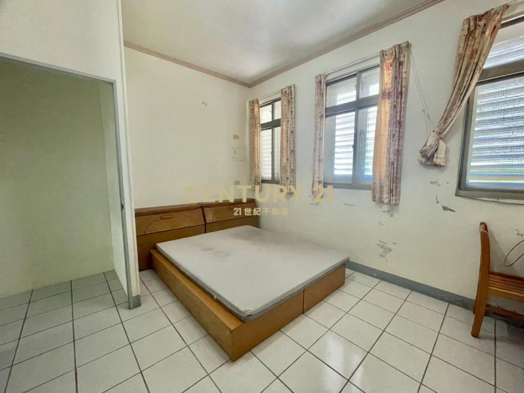 LB095國五交流道旁透天