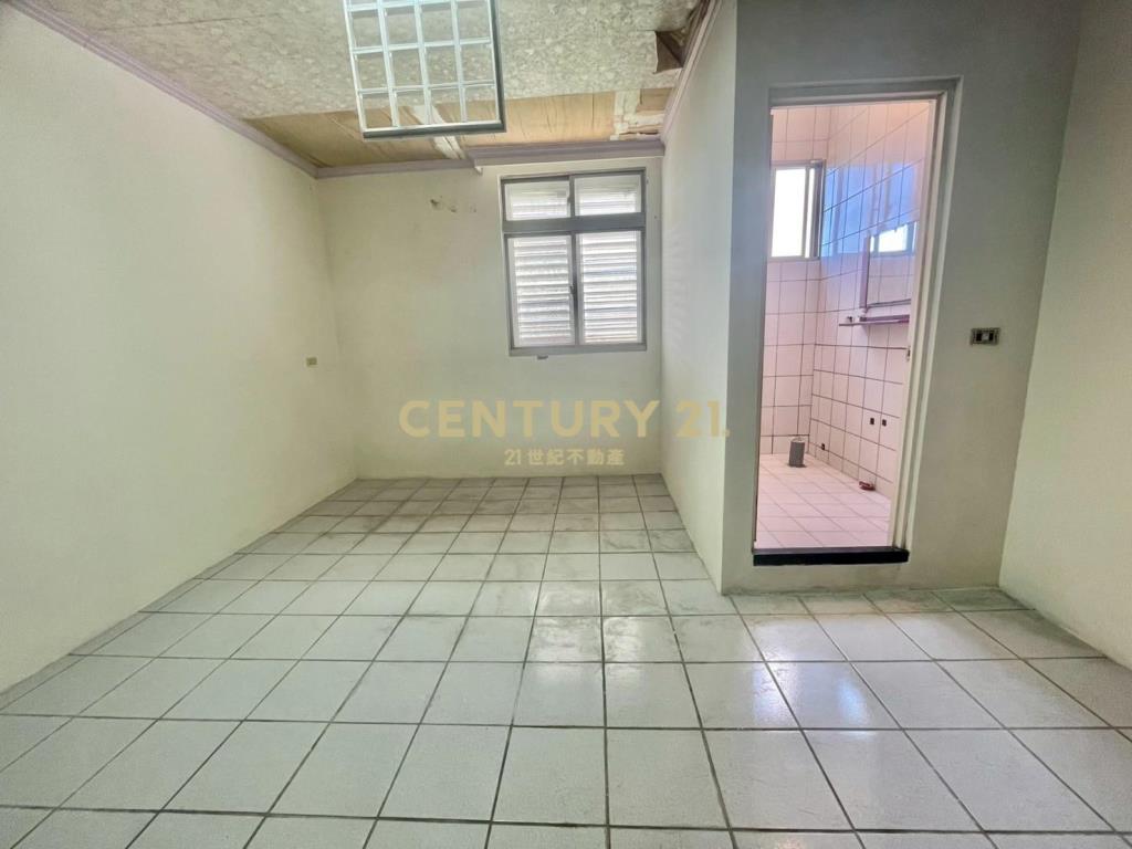 LB095國五交流道旁透天