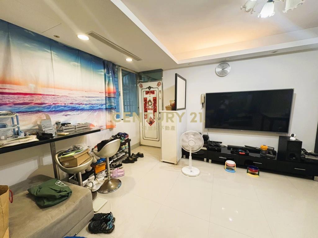 LA112新店雙捷運生活圈三面採光美寓