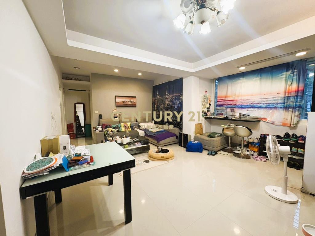 LA112新店雙捷運生活圈三面採光美寓