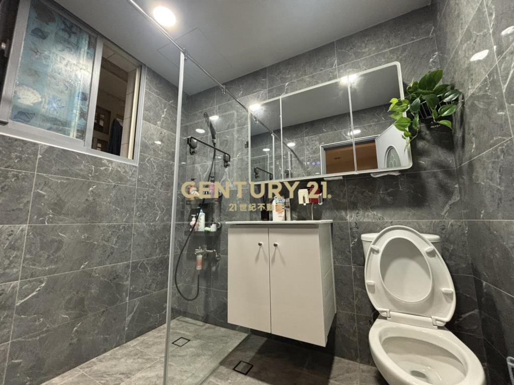 LA112新店雙捷運生活圈三面採光美寓